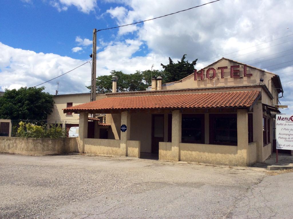 Hotel Le Relais Des Blaches Pierrelatte Exteriér fotografie