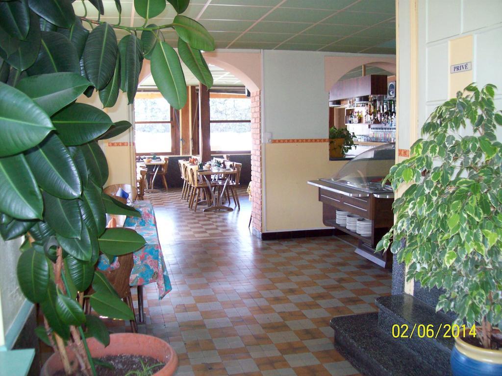 Hotel Le Relais Des Blaches Pierrelatte Exteriér fotografie